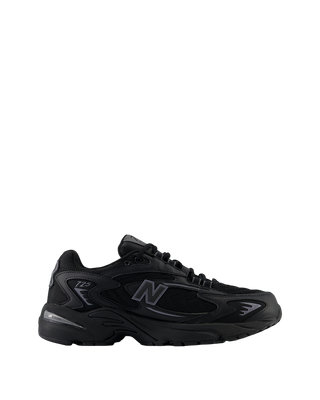 New Balance 725 Black ML725CB
