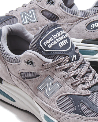 New Balance 991v2 Made In UK Grey U991GL2